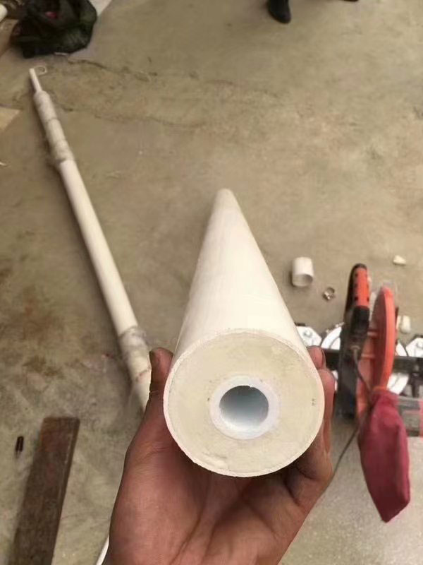 聚氨酯管材發泡機 澆注填充功能(圖1) 聚氨酯管材發泡機澆注填充案例