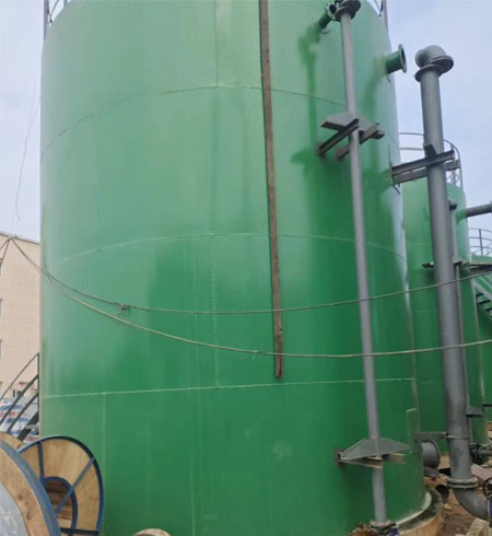聚脲防腐噴涂油罐內外壁方法(圖2) 聚脲防腐噴涂油罐內外壁